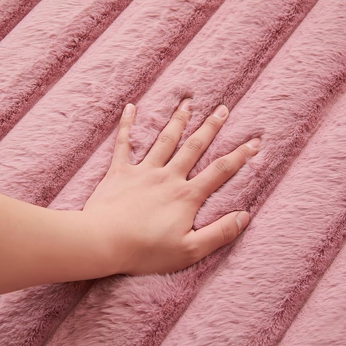 Dusty Rose Rabbit Striped Plush Rug 4'x6', Fluffy Faux Fur Shaggy Area Rug - Image 4
