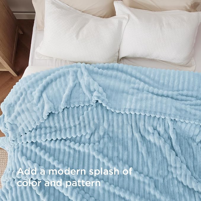 Bedsure Soft King Size Blankets - Image 3