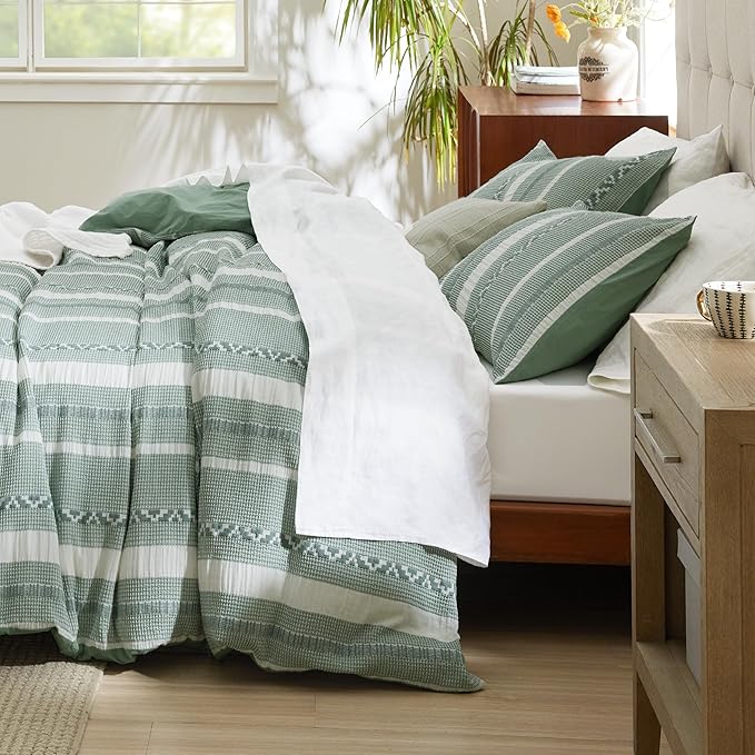 Bedsure Waffle Weave Duvet Cover King - 100% Cotton Boho Duvet Cover with 2 Pillowcases - Green Textured Comforter Cover with Zipper Closure (King, 104"x90")