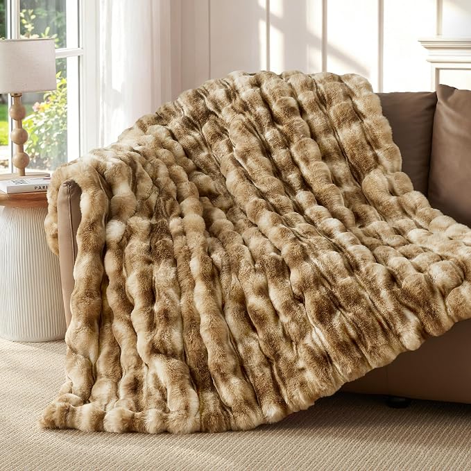 Luxury 1000GSM Rabbit Faux Fur Blanket, Super Warm Cozy Brown Blankets - Image 6