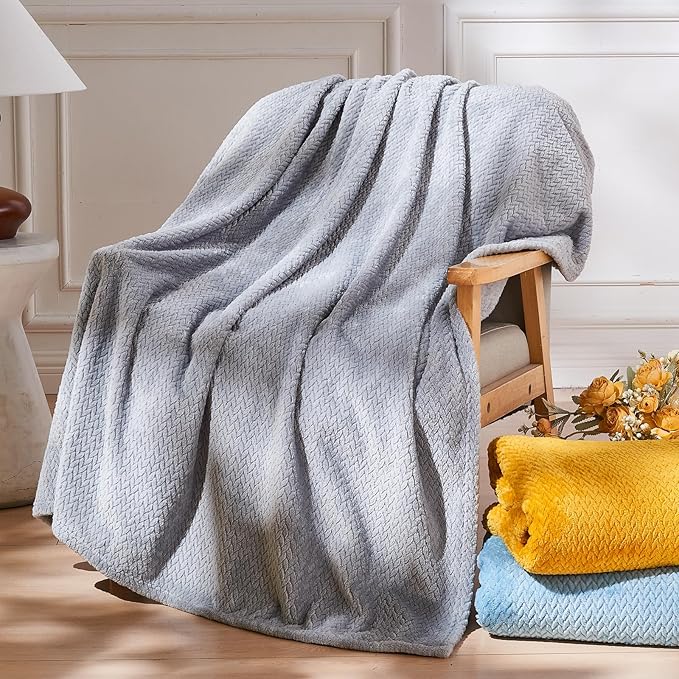 NEWCOSPLAY Super Soft Twin Blanket Grey Premium Silky Flannel Fleece Leaves Pattern Lightweight Bed Blanket All Season Use (Grey, Twin(60"x80"))