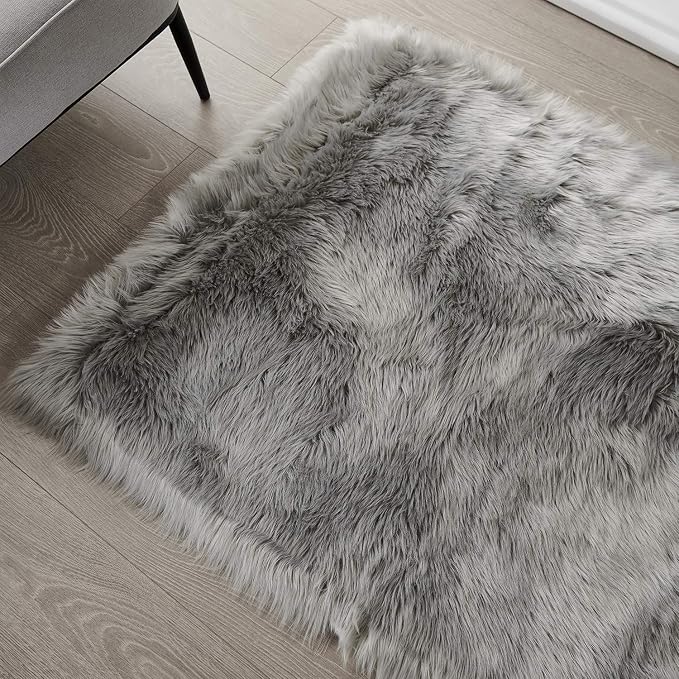 SERISSA 2x4 Fluffy Grey Faux Sheepskin Shaggy Rug - Image 3