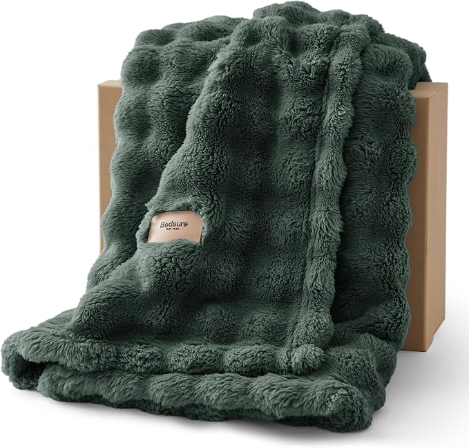 Bedsure Green Twin XL Blankets for Bed by Unknown