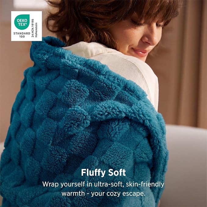 Bedsure GentleSoft Teal Throw Blanket - Image 2