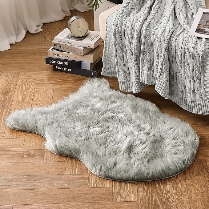 MIULEE Fluffy Area Rug 2x3 ft Faux Fur Sheepskin Rug - Image 6