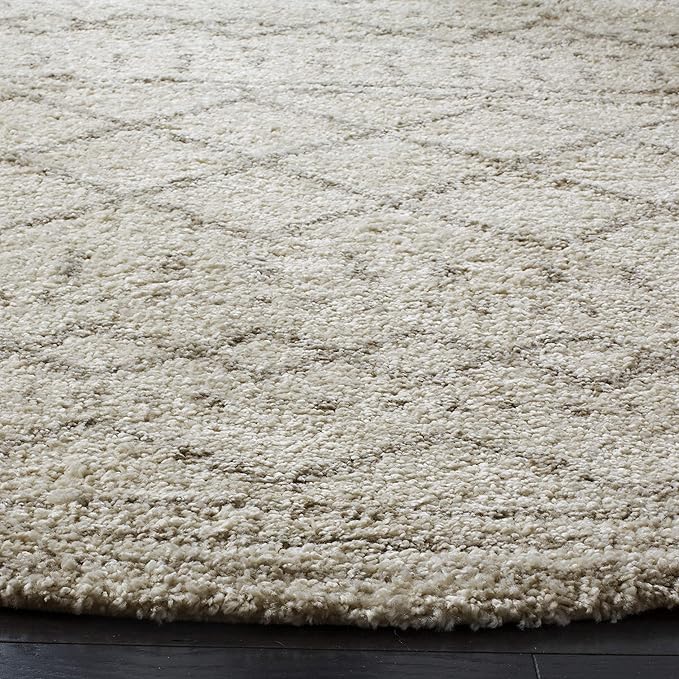 SAFAVIEH Arizona Shag Collection Area Rug - 9' Round, Ivory & Beige, Moroccan Design, Non-Shedding, 1.6-inch Thick, Ideal for High Traffic Areas in Living Room, Bedroom (ASG741A-9R)