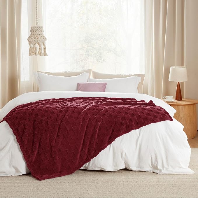Bedsure GentleSoft Burgundy Throw Blanket - Image 7