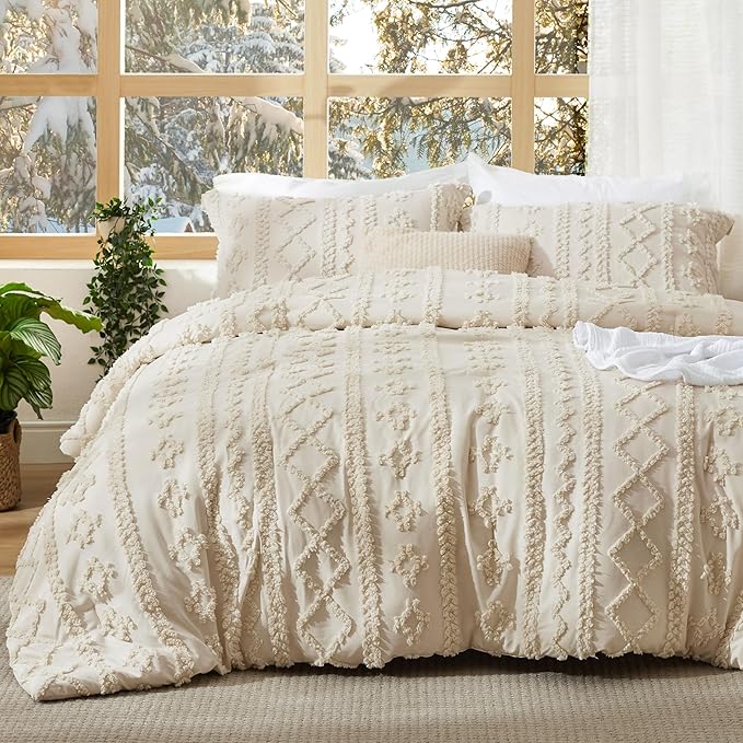 Bedsure Tufted Boho Comforter Set Oversized King - Beige Boho Bed Set, GentleSoft™ 3 Pieces Farmhouse Shabby Chic Embroidery Bedding, Gifts for Woman, Soft Jacquard Comforter for All Seasons