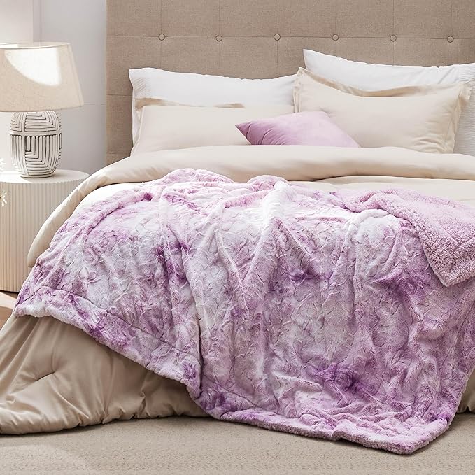 Bedsure GentleSoft Sherpa Fluffy Throw Blanket - Fleece Warm and Cozy Throw for Women Gift, Plush & Fuzzy Faux Fur Christmas Blanket for Couch, Bed Decor, Tie Dye Design, Light Purple, 50x60 Inches