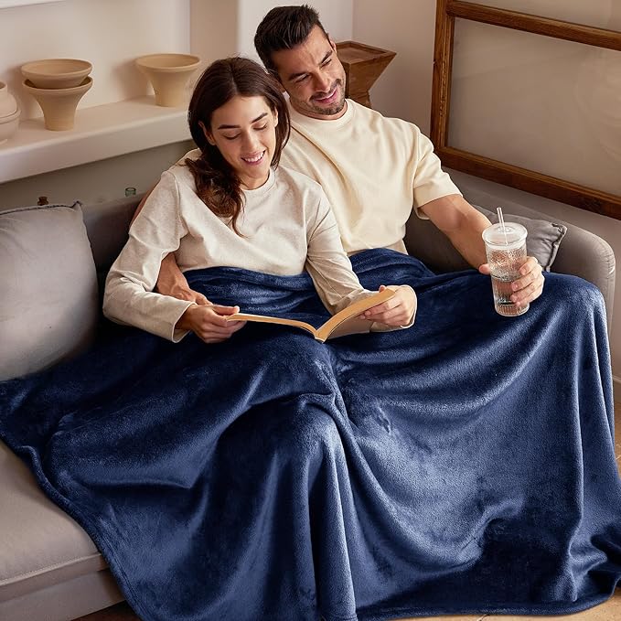 Exclusivo Mezcla Fleece Blanket Twin Size for Bed, Super Soft and Warm, All Season Use, Cozy, Plush, Lightweight, 90x66 Inches, Navy Blue