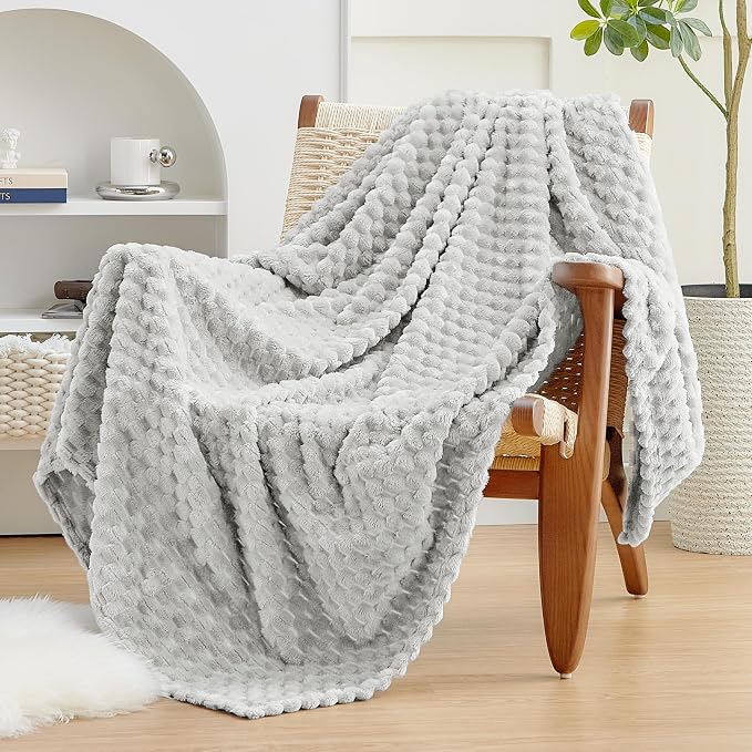 EXQ Home Gentle Soft Fleece Throw Blanket – Cozy Lightweight 3D Imitation by EXQHomeTexitleCoLtd