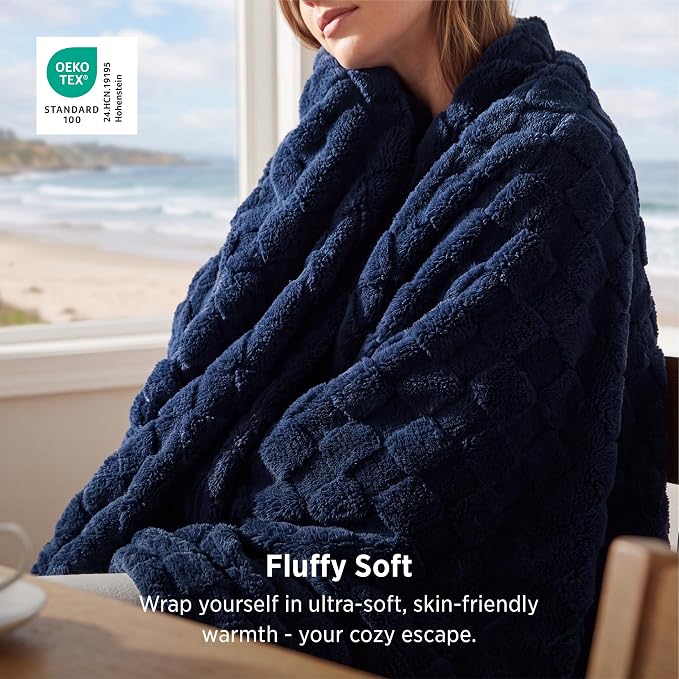 Bedsure GentleSoft Full Size Blankets - Image 2