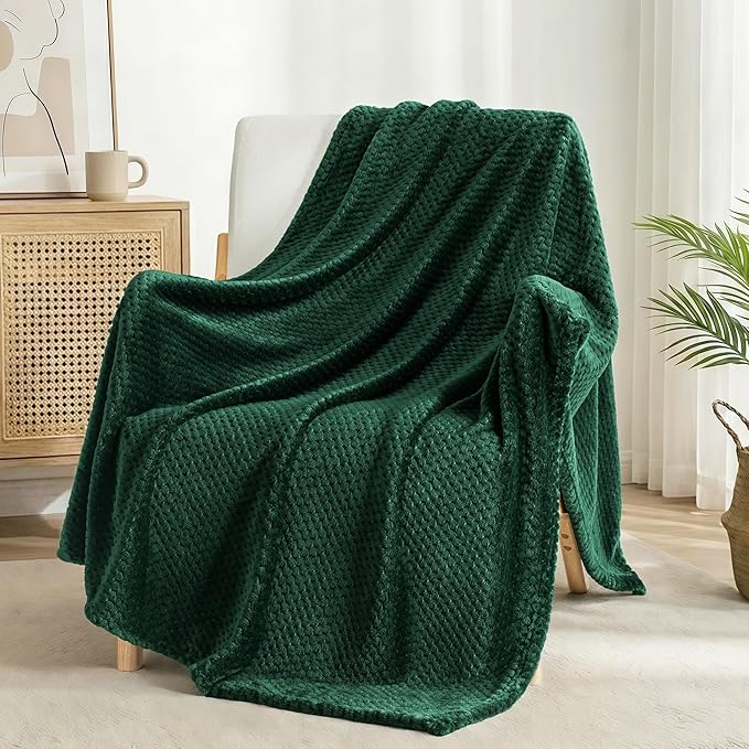 Exclusivo Mezcla Soft Waffle Fleece Bed Blanket King Size, Cozy Flannel - Image 4