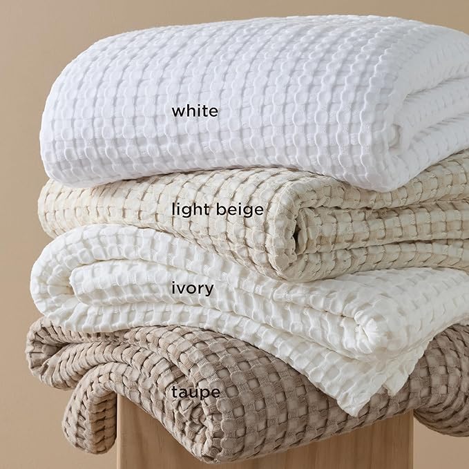 Bedsure Cooling Cotton Waffle Twin XL Blanket - Lightweight Breathable Blanket of Rayon Derived from Bamboo for Hot Sleepers, Light Beige, 66x90 Inches