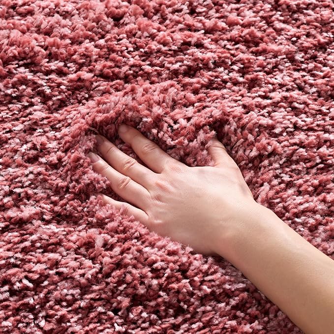 SAFAVIEH California Shag Collection Area Rug by Unknown