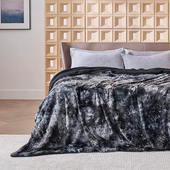 Bedsure GentleSoft Sherpa Fluffy Blanket Queen Size for Bed - Fleece Warm and Cozy for Women Gift, Plush & Fuzzy Faux Fur Christmas Blanket for Couch, Sofa Decor, Tie Dye Design, Black, 90x90 Inches