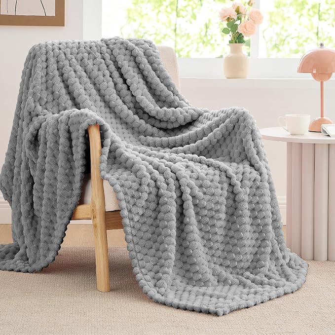 BEDELITE Grey Large Throw Blanket - Image 4