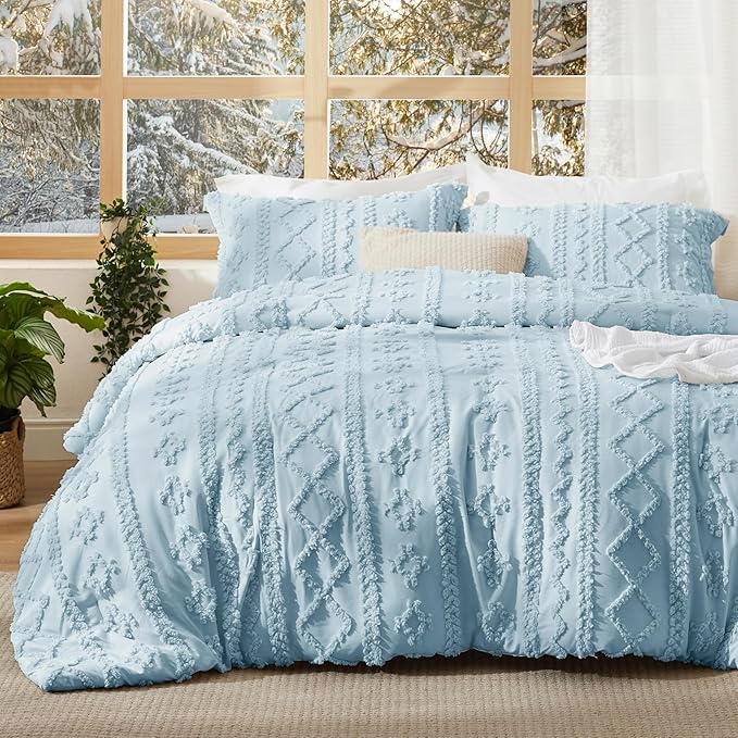 Bedsure Tufted Boho Comforter Set Full Size - Dusty Blue Boho Bed Set, GentleSoft™ 3 Pieces Farmhouse Shabby Chic Embroidery Bedding, Gifts for Woman, Soft Jacquard Full Comforter for All Seasons