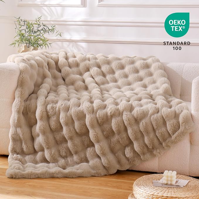 BENVWE Faux Fur Throw Blanket for Couch Bed - Image 6