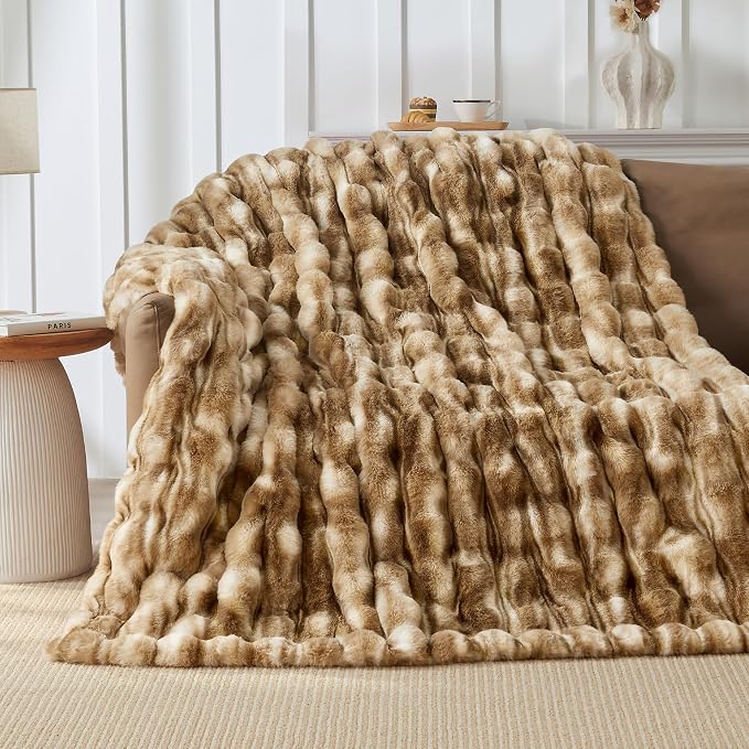 Luxury 1000GSM Rabbit Faux Fur Blanket, Super Warm Cozy Brown Blankets - Image 3