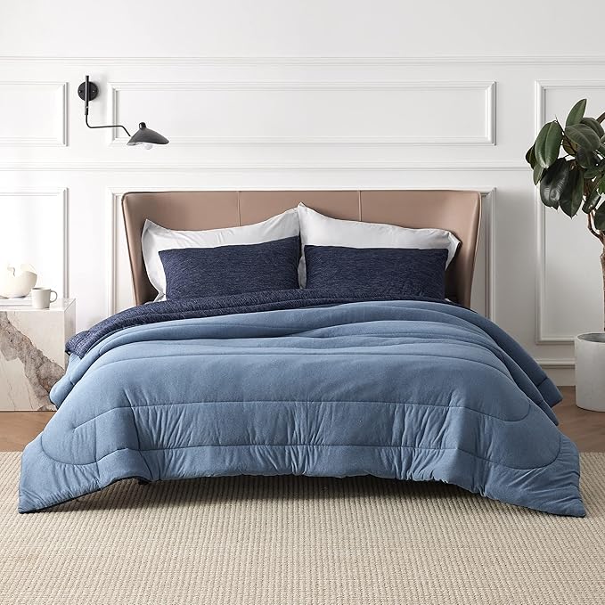 Bedsure Full Comforter Set - Cooling and Warm Bed Set, Navy Blue Reversible Bedding for All Season, 3 Pieces, 1 Full Size Comforter (82"x88") and 2 Pillow Cases (20"x26")