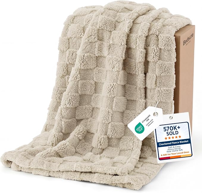 Bedsure GentleSoft Throw Blanket by Unknown