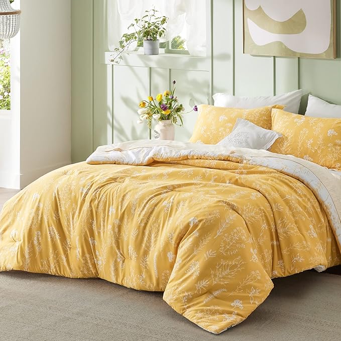 Bedsure Queen Comforter Set - Yellow Bed Set, 3 Pieces Cute Floral Bedding, 1 Soft Reversible Botanical Flowers Comforter and 2 Pillow Shams