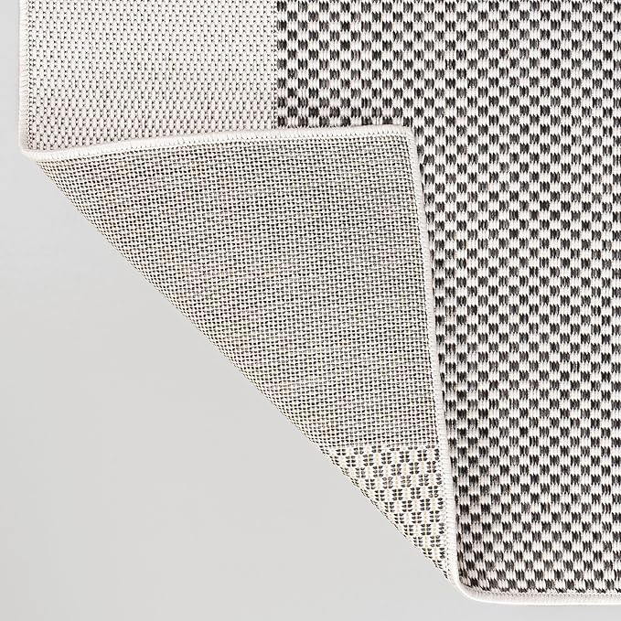 JONATHAN Y Geometric Organic Shapes Indoor Outdoor Area Rug 4X6 Cream/Black, Zia Modern for Backyard, Patio, Porch, Easy-Cleaning, High Traffic, Pet-Friendly, Non-Shedding (TSN306A-4)