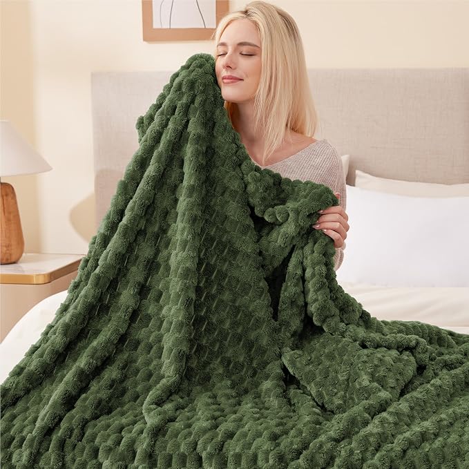 EXQ Home Gentle Soft Fleece Throw Blanket – Cozy Lightweight 3D Imitation - Image 7