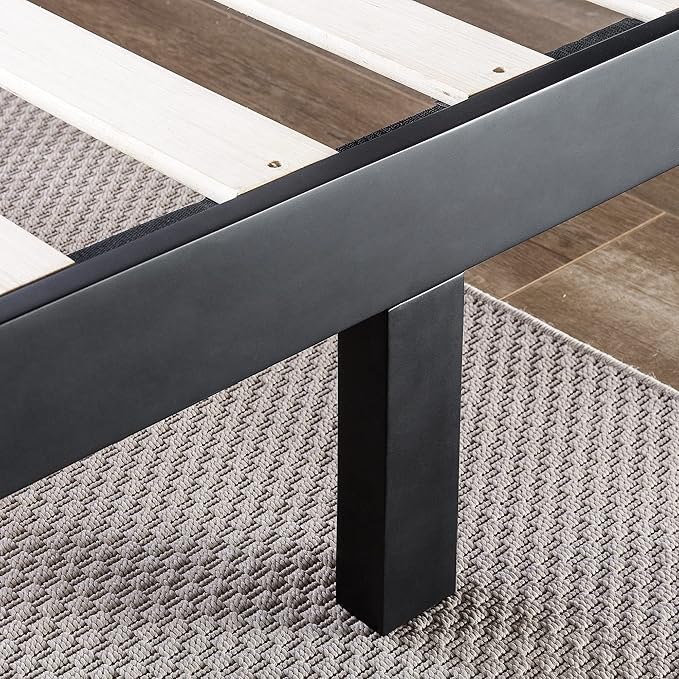 ZINUS Santiago Platform Bed Frame, Wood Slat Support, No Box Spring Needed, Easy Assembly, Queen, Black