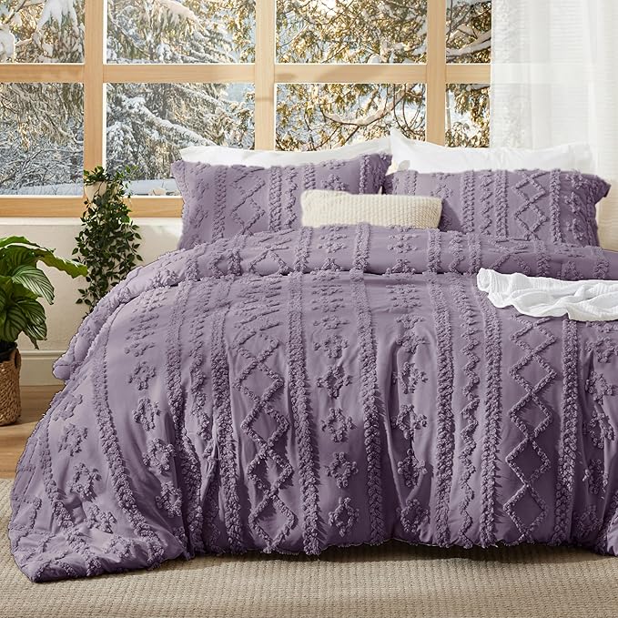 Bedsure Tufted Boho Comforter Set Queen Size - Grayish Purple Boho Bed Set, GentleSoft™ 3 Pieces Farmhouse Shabby Chic Embroidery Bedding, Gifts for Woman, Jacquard Queen Comforter for All Seasons