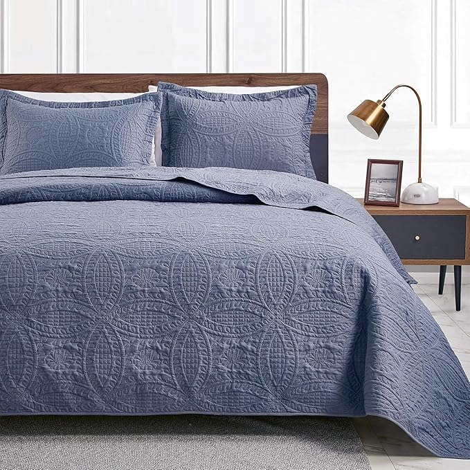 Love's cabin Quilts for Full Bed Blue Bedspreads Bedding Set - Summer Lightweight Bedspread Comforter - Coin Pattern Bedding Coverlet for All Season - 3 Pieces (1 Quilt, 2 Pillow Shams)
