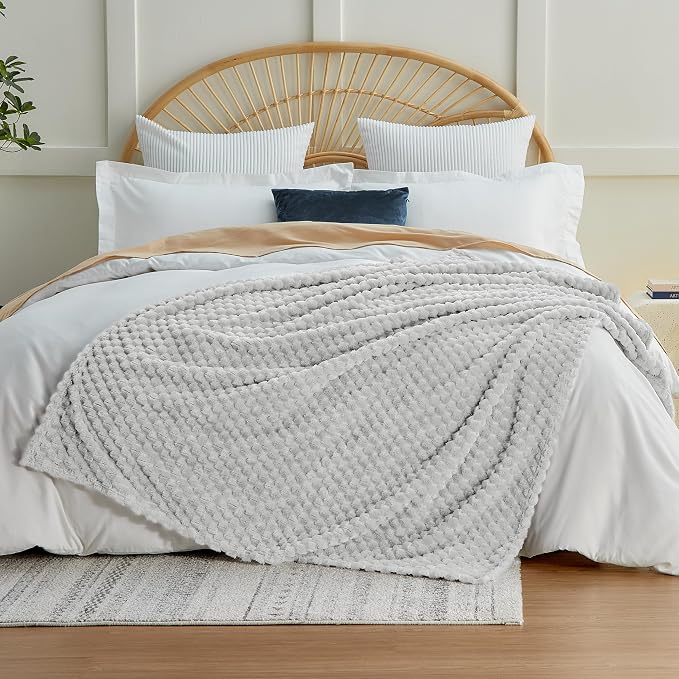 EXQ Home Gentle Soft Fleece Throw Blanket – Cozy Lightweight 3D Imitation - Image 2