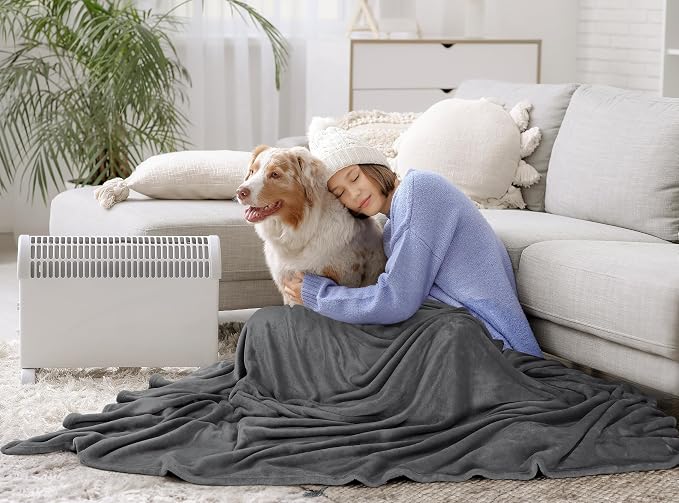 Utopia Bedding Ultra Soft Fleece Bed Blanket Queen Size Grey | Microfiber Plush - Image 7