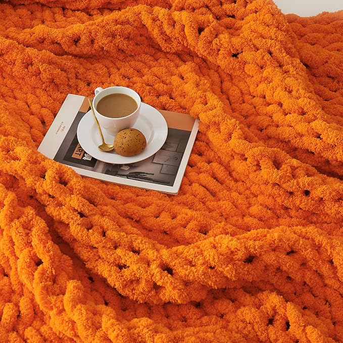 L'AGRATY Chunky Knit Throw Blanket - Image 6