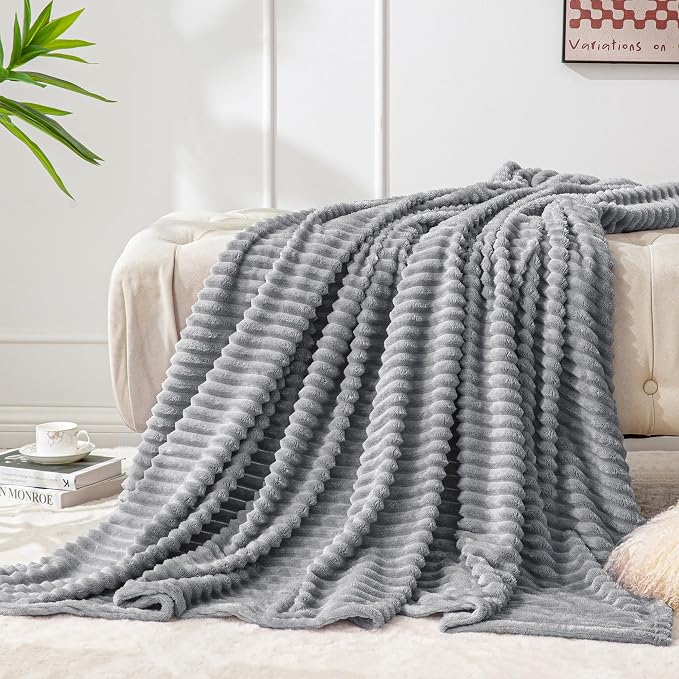 BEDELITE 3D Ribbed Jacquard Grey Fleece Throw Blanket by BEDELITE