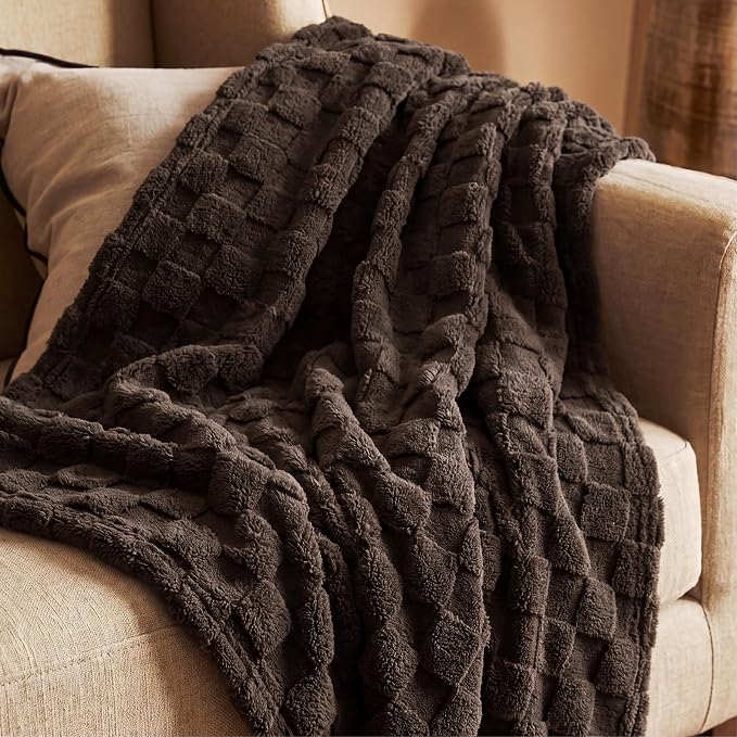 Bedsure GentleSoft Twin Blanket - Image 5