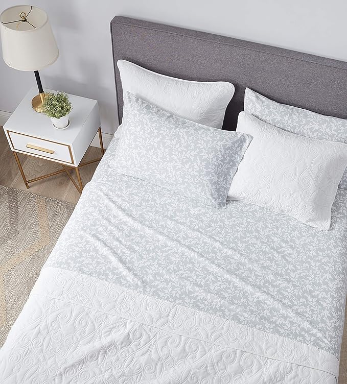 Laura Ashley - Flannel Sheets Queen Size, Anti-Pilling & Wrinkle Resistant Cotton, Touchably Soft for All-Season Comfort - Bed Sheets with Matching Pillowcases & Fitted Sheet (Crestwood Pastel Grey)