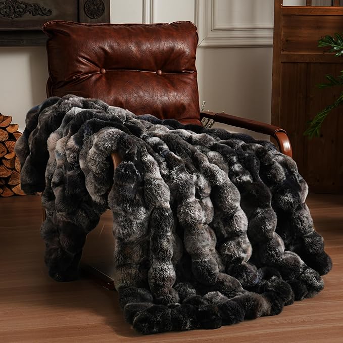 BENVWE Fluffy Faux Fur Throw Blanket by BENVWE