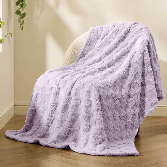 Bedsure GentleSoft Lavender Purple Throw Blanket - Image 7