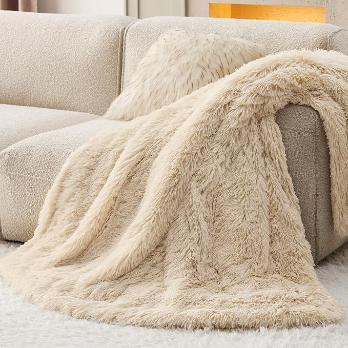 Bedsure GentleSoft Fuzzy Sherpa Faux Fur Blanket Beige Cozy Gifts - Image 8