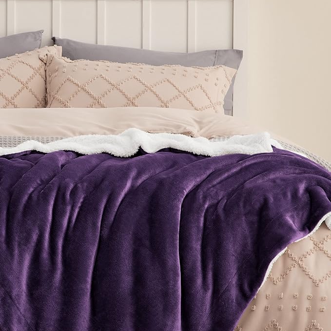 Bedsure GentleSoft Sherpa Fleece Throw Blanket for Couch - Thick and Warm Throw for Girls and Women, Soft Fuzzy Plush Blanket for Winter, Purple, 50x60 Inches
