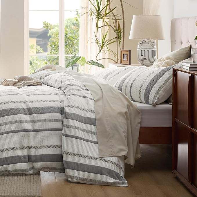 Bedsure Waffle Weave Duvet Cover Queen - 100% Cotton Boho Duvet Cover Set with 2 Pillowcases - Extra Soft Cream White Textured Comforter Cover with Zipper Closure (Queen, 90"x90")