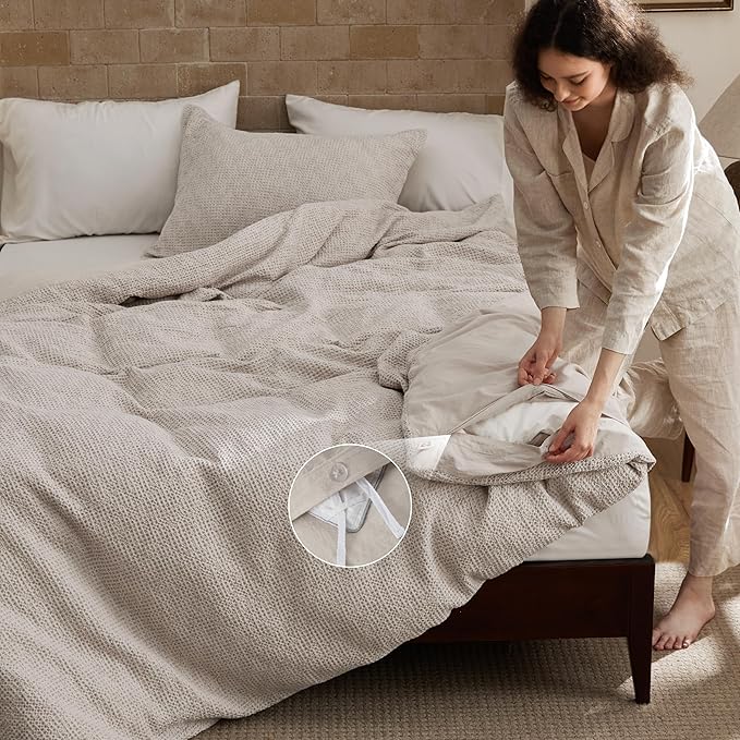 Bedsure Waffle Duvet Cover Queen - Pure Cotton Duvet Cover Linen Color, Space-Dyed for Enhanced Bedroom Aesthetics, GentleSoft™ and Stylish All-Season, 3-Piece Bedding Set with Button Closure, 90"x90"