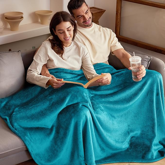 Exclusivo Mezcla Fleece Blanket Twin Size for Bed, Super Soft and Warm, All Season Use, Cozy, Plush, Lightweight, 90x66 Inches, Teal