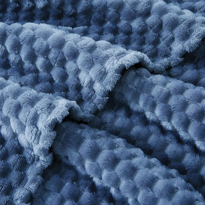 EXQ Home Soft Fleece Blanket Full Size – Cozy Lightweight 3D Imitation Turtle - Image 5