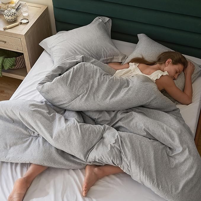 Bedsure California King Comforter Set - Grey Soft Bedding for All Seasons, Cationic Dyed Bed Set, 3 Pieces, 1 California King Size Comforter (104"x96") and 2 Pillow Shams (20"x36"+2")