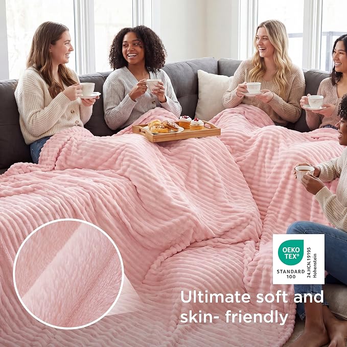 Bedsure Soft Large Fleece Blanket - Image 4