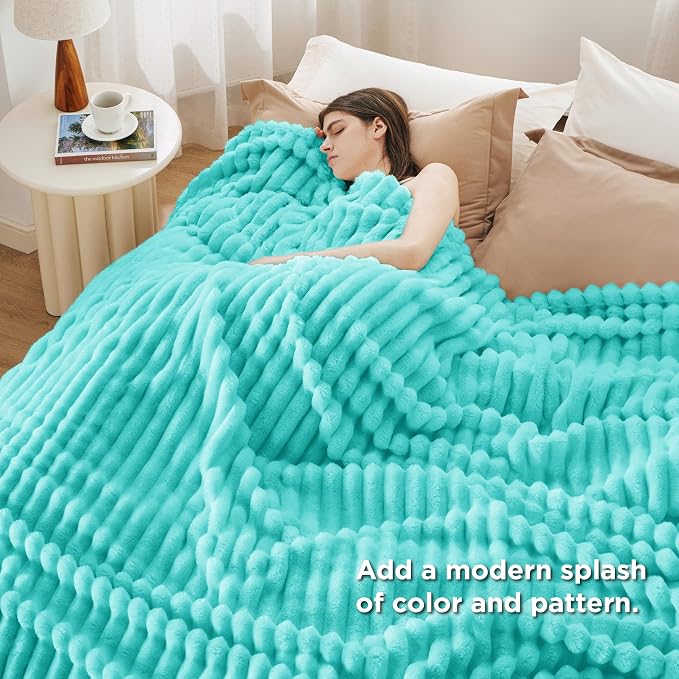 Bedsure Soft King Size Blankets - Image 5