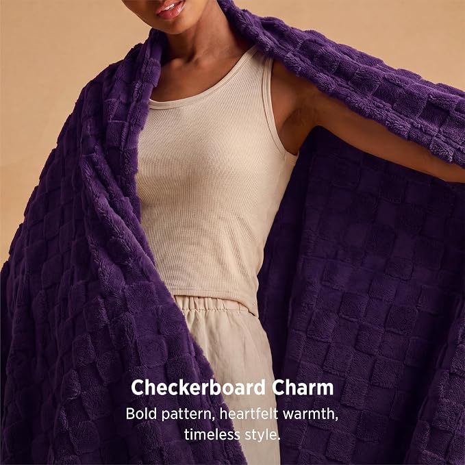 Bedsure GentleSoft Purple Throw Blanket - Image 3
